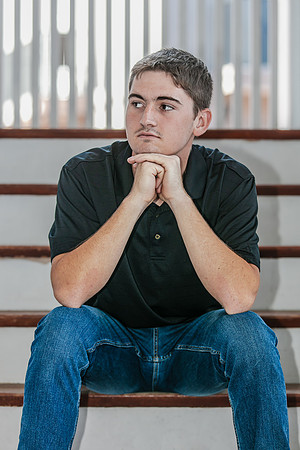 20250503-Senior-Session-Cal-Dar-9635