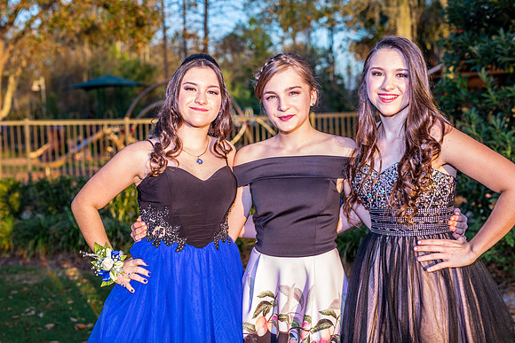 8th-grade-dance-party-2018-1538