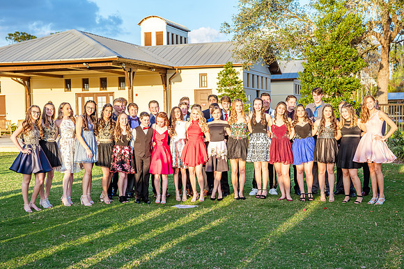 8th-grade-dance-party-2018-I-1516