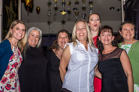 8th-grade-dance-party-2018-1576