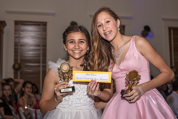 8th-grade-dance-party-2018-1698