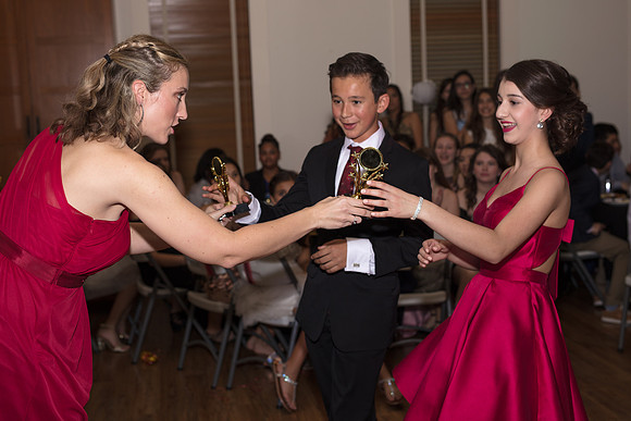 8th-grade-dance-party-2018-1699