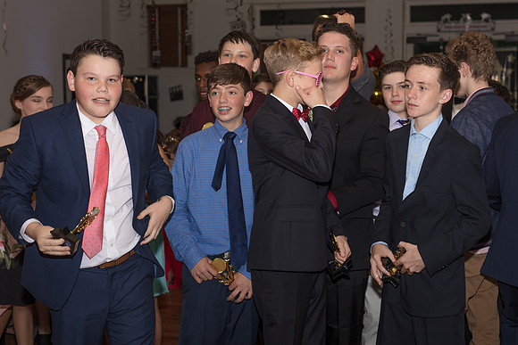 8th-grade-dance-party-2018-1725
