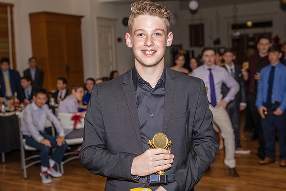 8th-grade-dance-party-2018-1732
