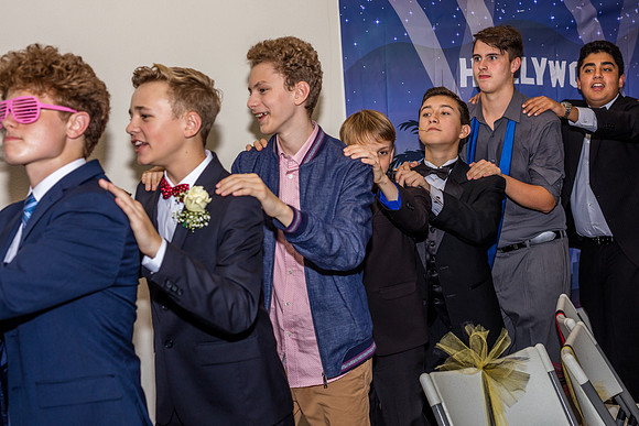 8th-grade-dance-party-2018-1738