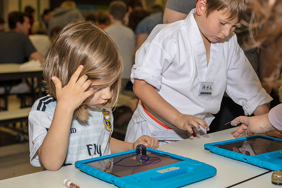 Family-Science-Night-CK8-2916