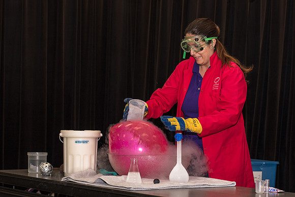 Family-Science-Night-CK8-2946