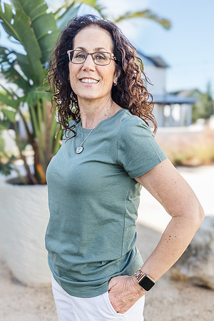 20241130-Elsbeth-Arce-Family-Session-Evermore-5247