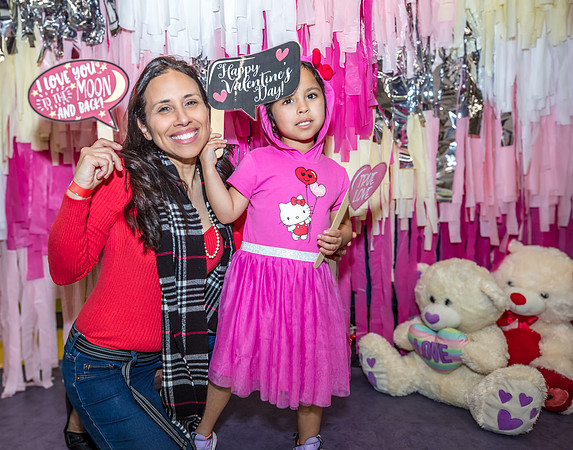 Valentines-Dance-Party-Fundraiser-IVES-2024-4513-