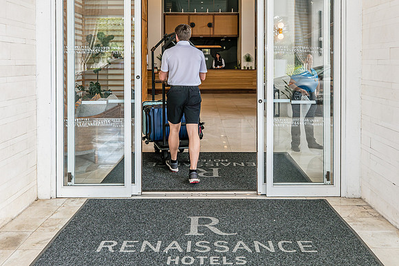 20250621-Renaissance-Orlando-Resort-Disney-Springs-4117