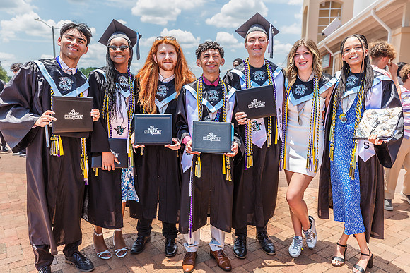 20240524-NeoCity-Academy-Grad-Ceremony-Class-of-2024-0552