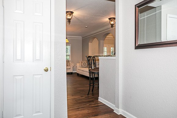 20250726-Condo-211-Longview-Ave-Celebration-Ryan-Mondics-9336