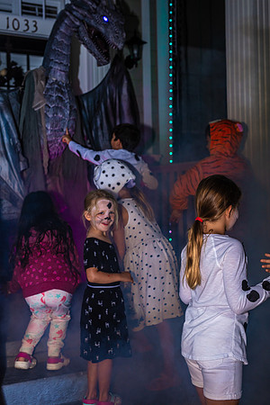 Cruella-Dalmatians-Jeater-Bend-8380