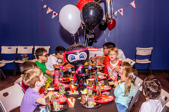 Henry-7th-Birthday-Planet-Obstacle-2358