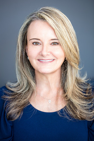 20241025-Stanica-Headshots-2836-edited