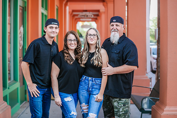 20250503-Senior-Session-Cal-Dar-9697
