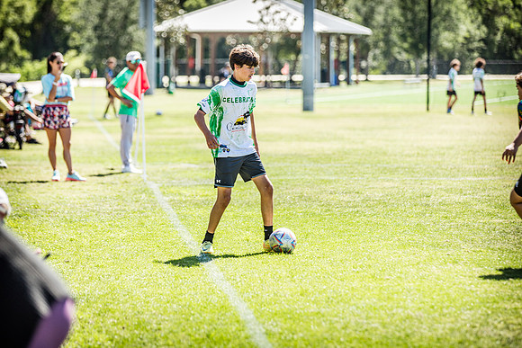 20250412-Recreational-Soccer-League-Game-7887