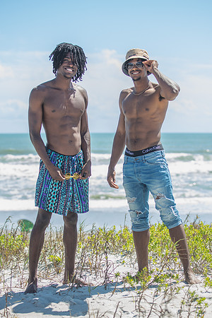 Beach-editorial-power-shoot-Tajii-9892