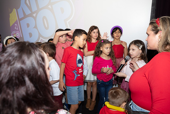 Valentines-Dance-Party-Fundraiser-IVES-2024-4565