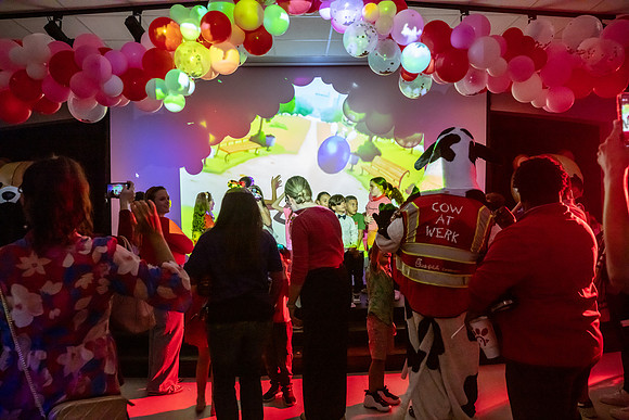 Valentines-Dance-Party-Fundraiser-IVES-2024-4542