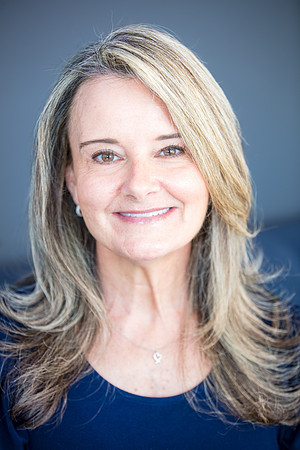 20241025-Stanica-Headshots-2833