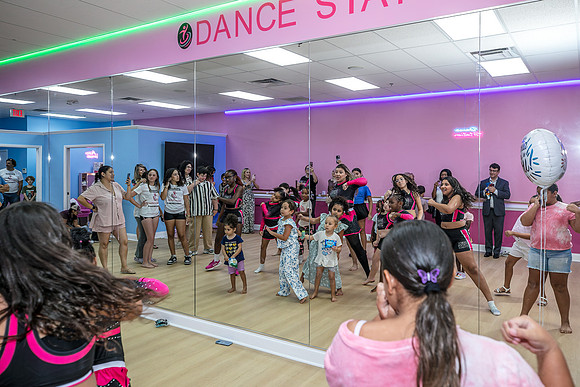20250809-Dance-Station-Studios-Grand-Opening-0113
