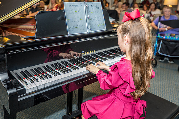 20231210-Winter-Concert-Noteable-Success-Music-2509-