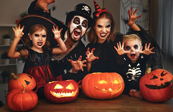 Halloween-2023-family-session