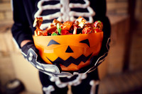 Halloween-trick-or-treat-002-