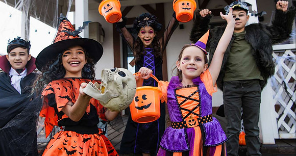 Halloween-trick-or-treat-0017