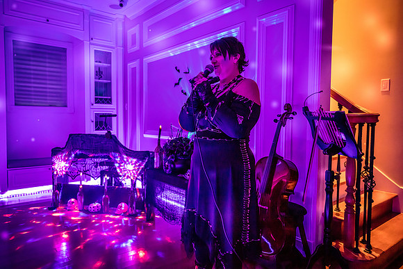 20221029-Piano-Masquerade-Concert-Bobby-Sedwick-6200