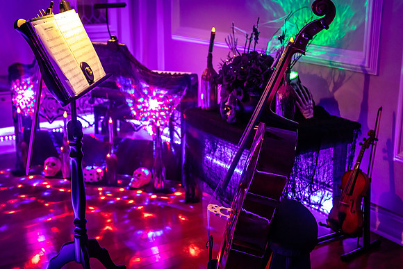 20221029-Piano-Masquerade-Concert-Bobby-Sedwick-6240