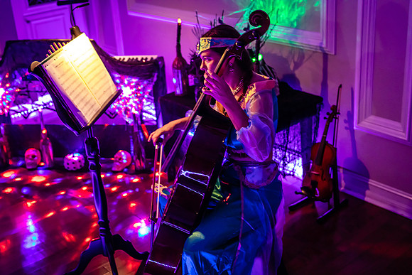 20221029-Piano-Masquerade-Concert-Bobby-Sedwick-6246
