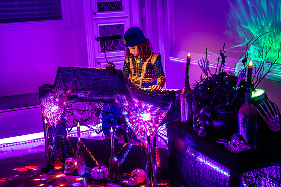 20221029-Piano-Masquerade-Concert-Bobby-Sedwick-6238