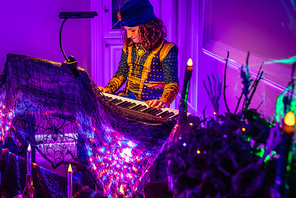 20221029-Piano-Masquerade-Concert-Bobby-Sedwick-6235-