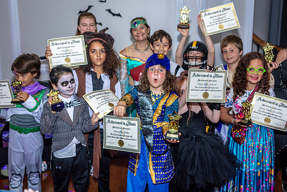 20221029-Piano-Masquerade-Concert-Bobby-Sedwick-6370