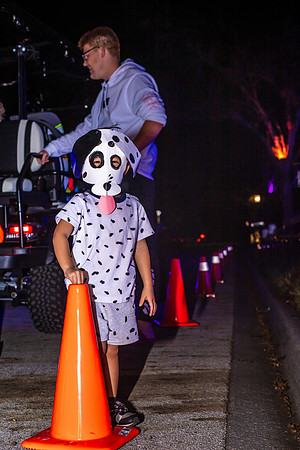 Cruella-Dalmatians-Jeater-Bend-8375