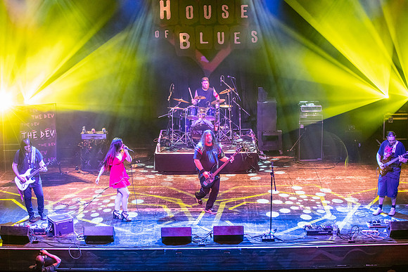 The-DEV_House-of-Blues-5499