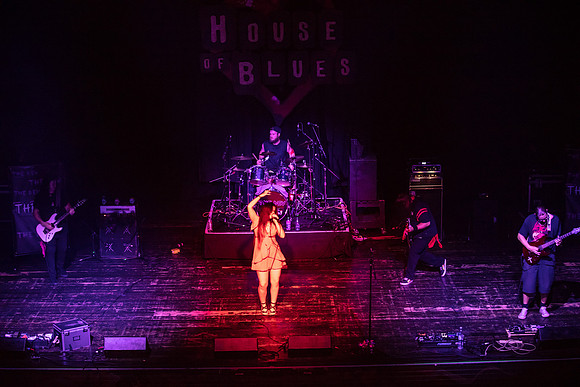 The-DEV_House-of-Blues-5500