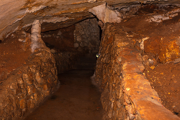 Crimea-Marble-Cave-8770