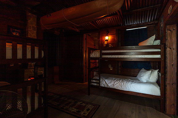 20220923-Reunion-Vacation-Home-4522bunkbeds