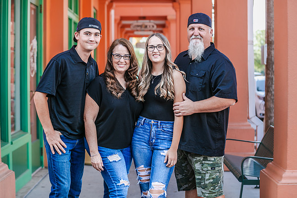 20250503-Senior-Session-Cal-Dar-9695-