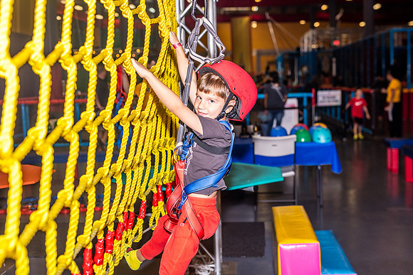 Henry-7th-Birthday-Planet-Obstacle-2313J