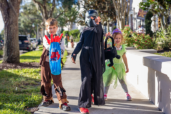 Halloween-Celebration-2018-2505Je