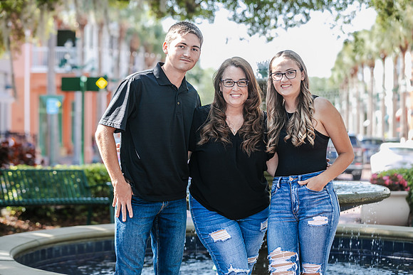 20250503-Senior-Session-Cal-Dar-9610-