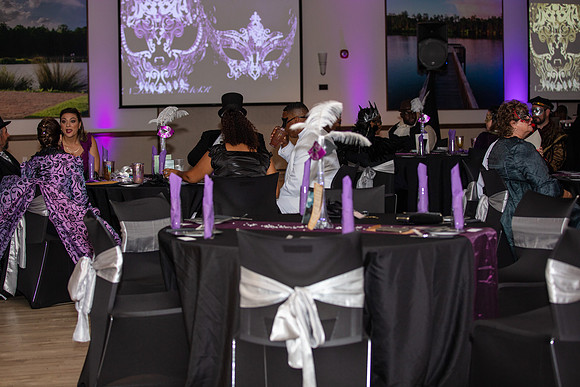 Masquerade-Ball-2019-6683