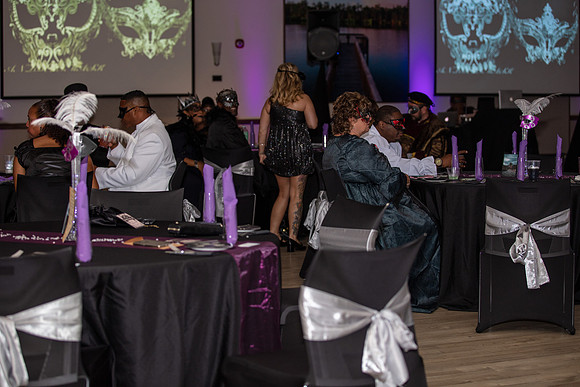 Masquerade-Ball-2019-6690