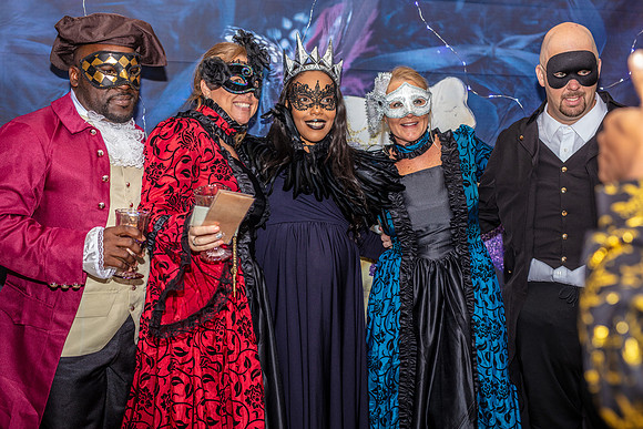 Masquerade-Ball-2019-6875