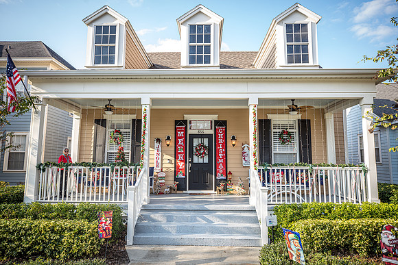 Celebration-Holiday-Home-Tour-2022_Stop6-866-Spring-Park-Loop-7182-