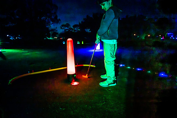 Glow-golf-life-event-4021